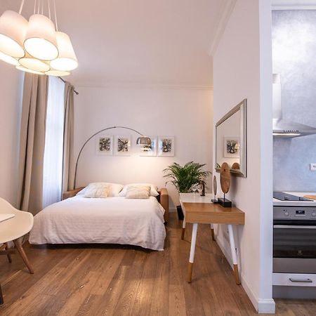 Modern Downtown Apt - Renovated, On Ideal Location Prague Extérieur photo