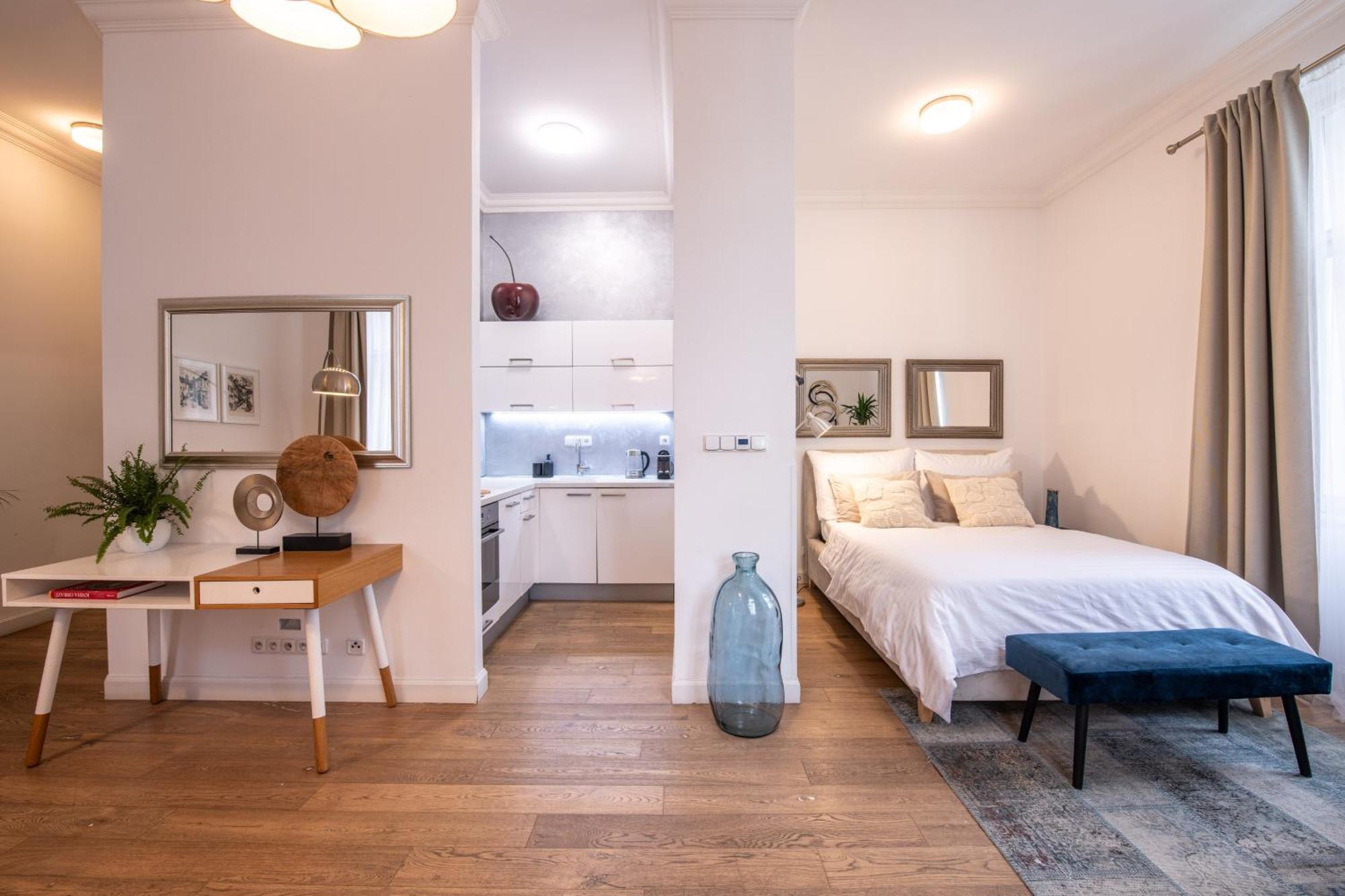 Modern Downtown Apt - Renovated, On Ideal Location Prague Extérieur photo